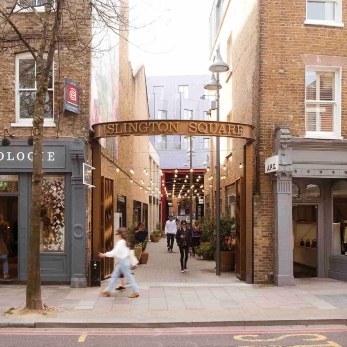 islington-square-dry-cleaners-laundry.webp islington laundry and dry cleaners
